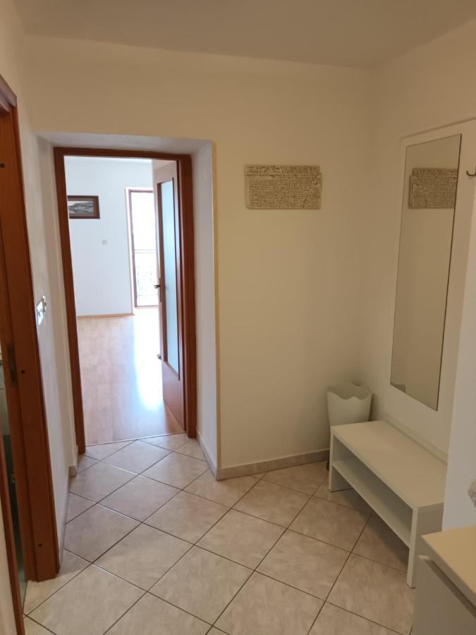 Apartments Dorcic 巴斯卡 外观 照片