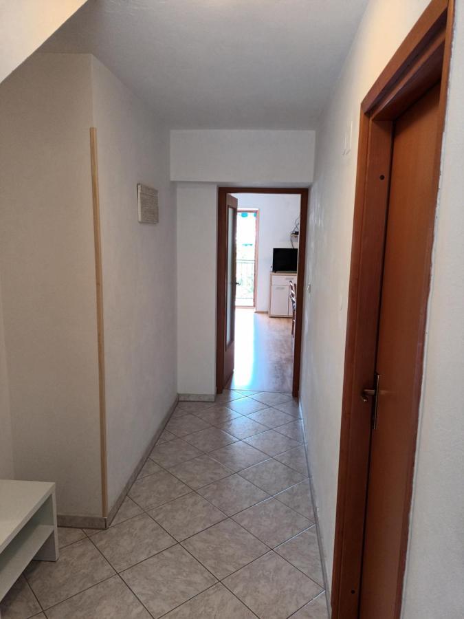 Apartments Dorcic 巴斯卡 外观 照片