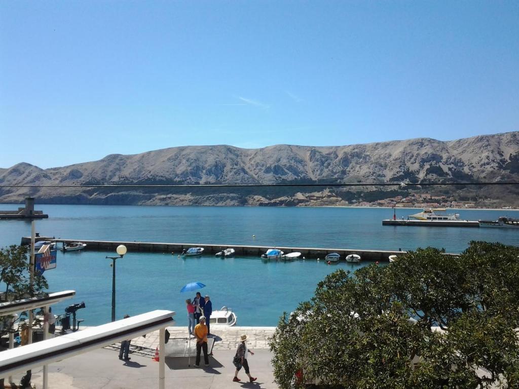 Apartments Dorcic 巴斯卡 客房 照片